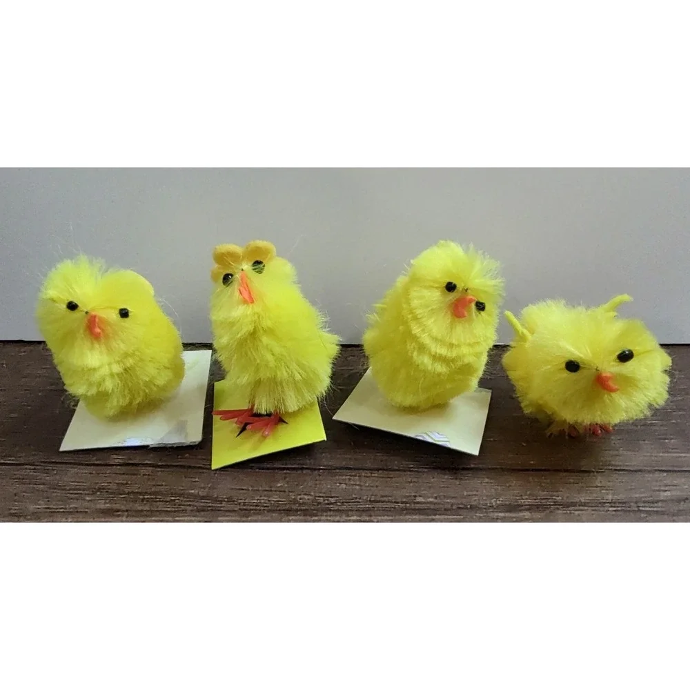 Vintage Miniature Fuzzy Chicks Plastic Feet Village Dollhouse Decor Farm Easter